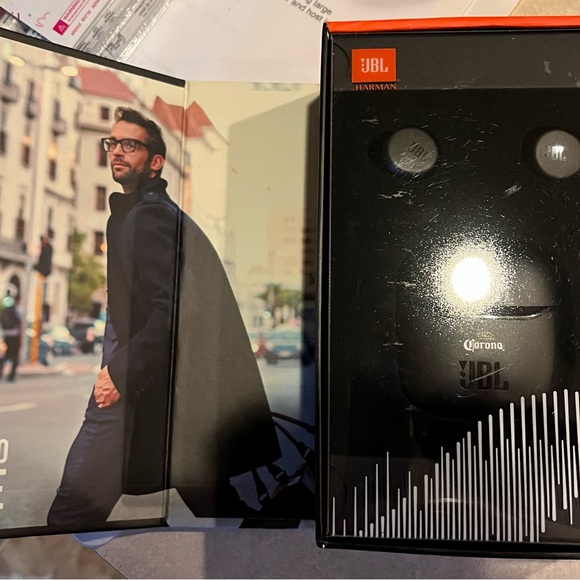 JBL Tour Pro Plus Corona Special Edition Earbuds - Picture 5 of 15